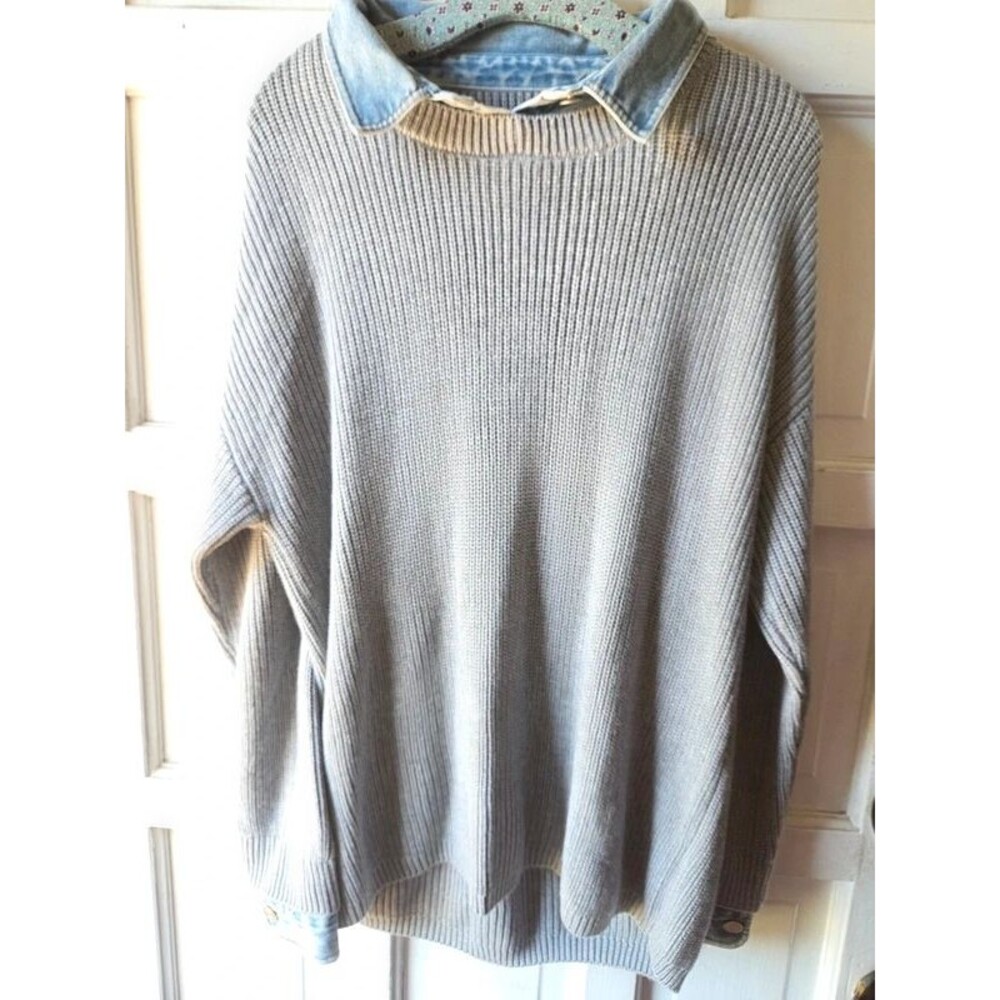 Vintage Havana Gray Knit Sweater with Denim Collar